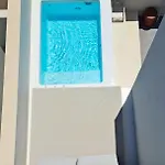 Neo Hotel