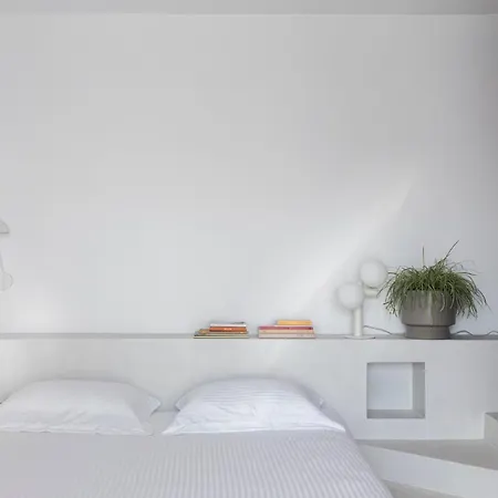 ホテル Neo サントリーニ