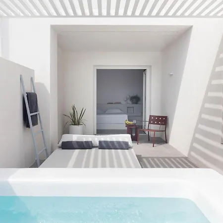 Hotel Neo