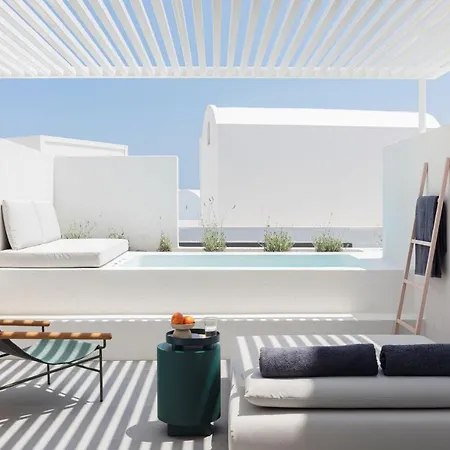 Hotel Neo