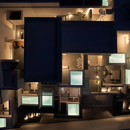Neo Hotel *