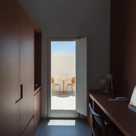Neo Fira (Santorini)